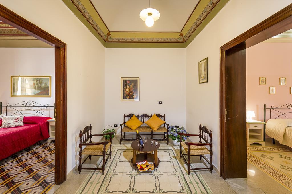 Agli Affreschi Hotel Castellammare del Golfo Eksteriør billede